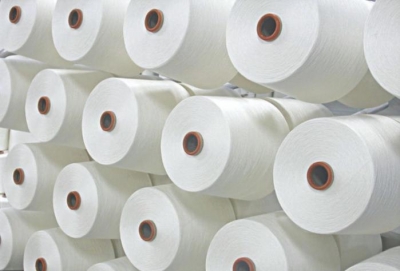 Yarn makers benefit from falling cotton prices